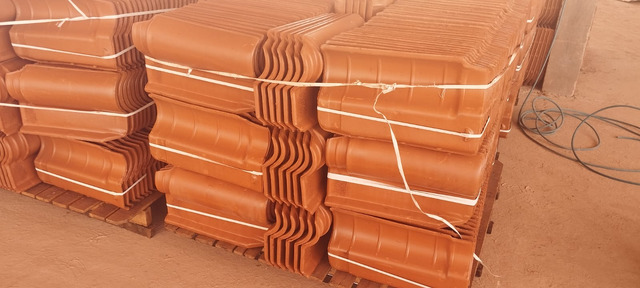 Telha romana e telha americana em Cajazeiras -PB Telha romana e telha americana em Cajazeiras -PB